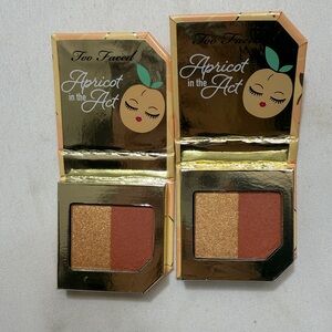 Two Mini too faced blush duo